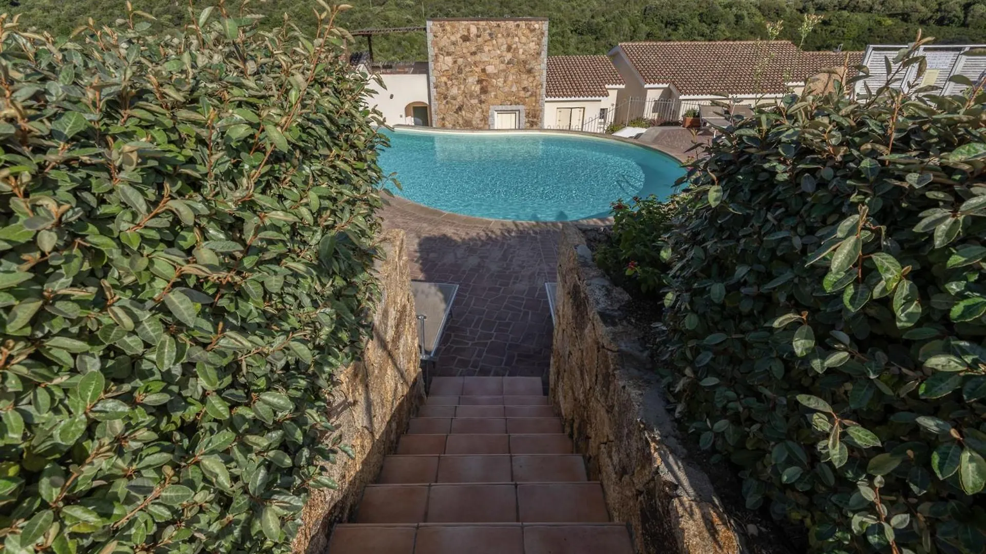 Elegant Residence Ea Bianca 2 Bedroom Sleeps 6 Plus Extra Bed Available Cala Bitta 0*,