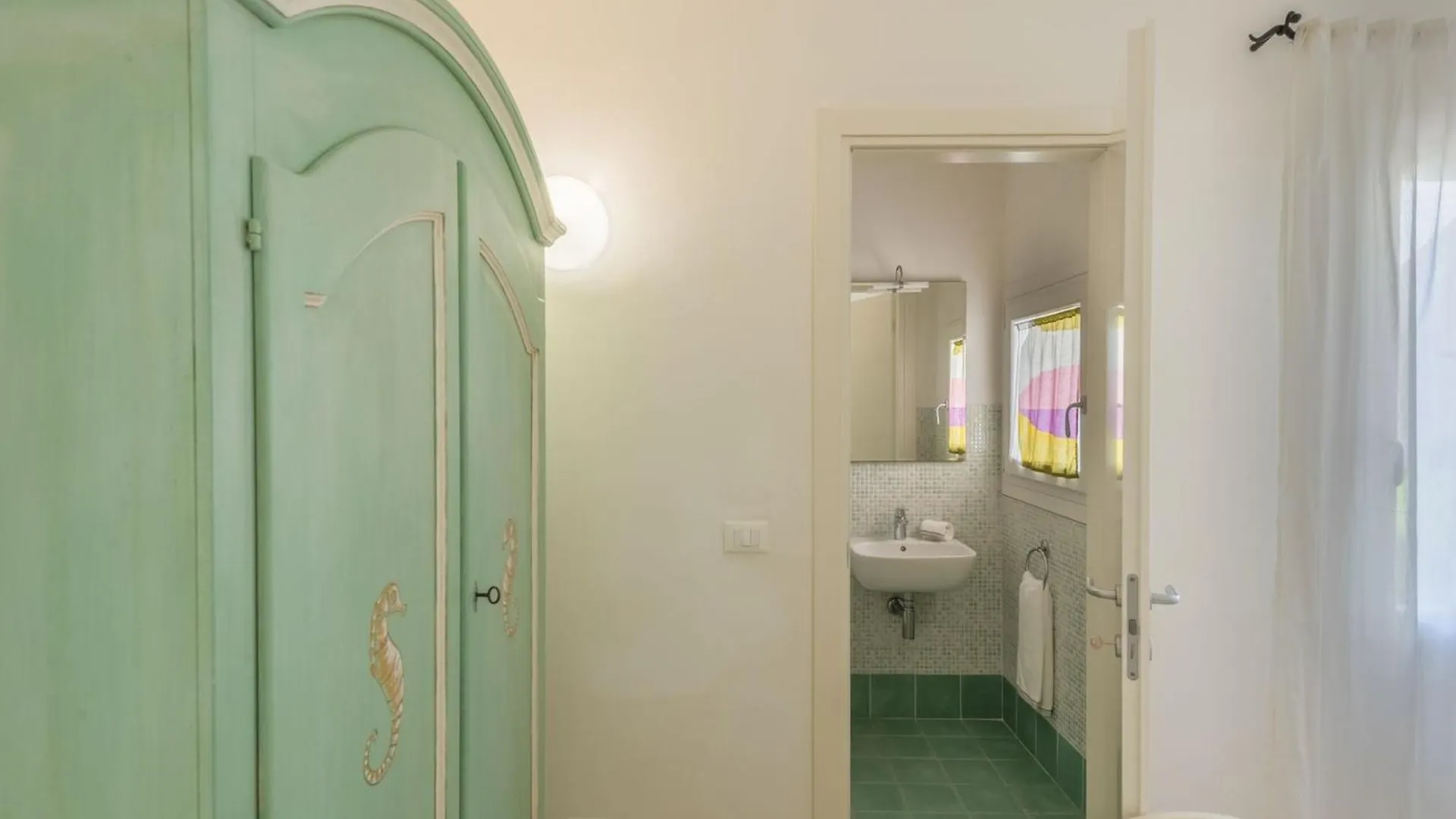 Elegant Residence Ea Bianca 2 Bedroom Sleeps 6 Extra Bed Available Cala Bitta 0*,